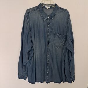 Maurices Blue Denim Button-Up Shirt NWT